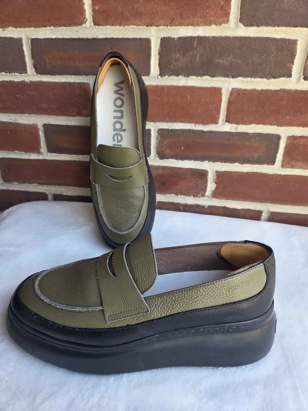 Wonders Leather Platform Penny Loafers Olive Black EU 39 Made in Spain - Picture 8 of 16